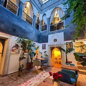 Les 2 Portes Riad